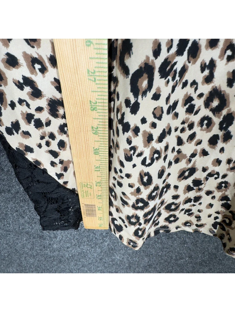 Amoureuse Night Gown Women L Large Beige Animal V-Neck Long Sleeve Sleepwear